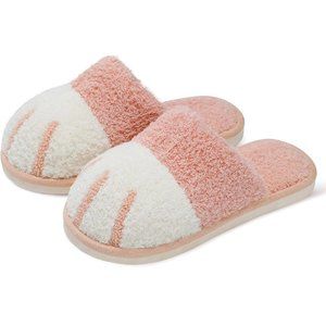NWT Women Memory Foam House Slippers